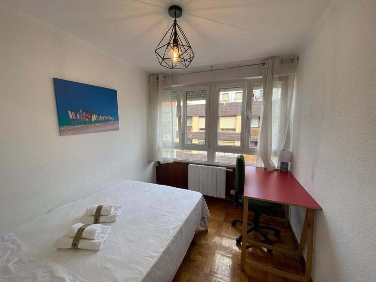 Piso Con Preciosa Galeria Y Garaje Apartment Santander Bagian luar foto