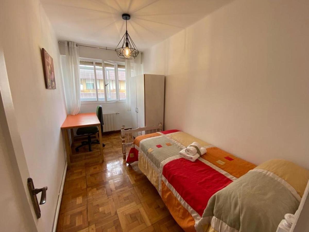 Piso Con Preciosa Galeria Y Garaje Apartment Santander Bagian luar foto